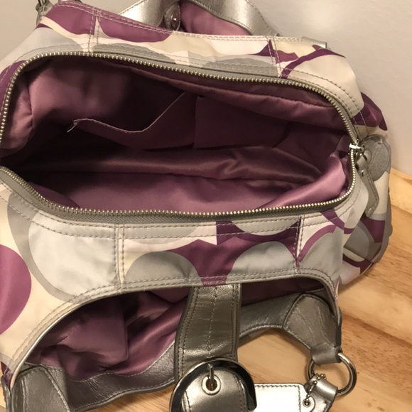 Coach purse - Picture 13 of 14